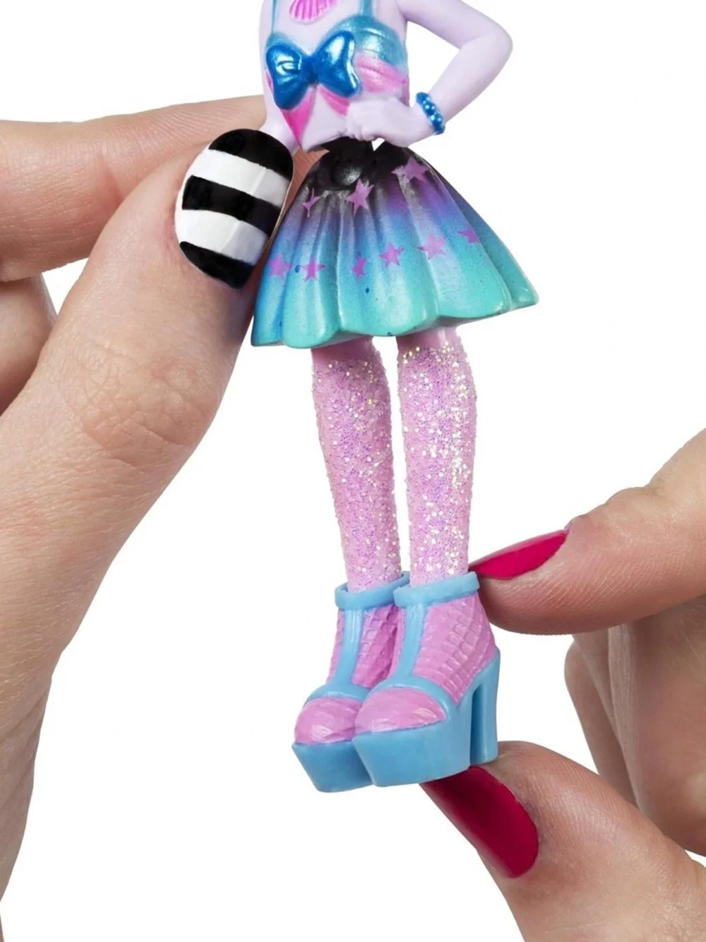 Off The Hook Style Studio Fashion Doll Playset - Pink & Blue